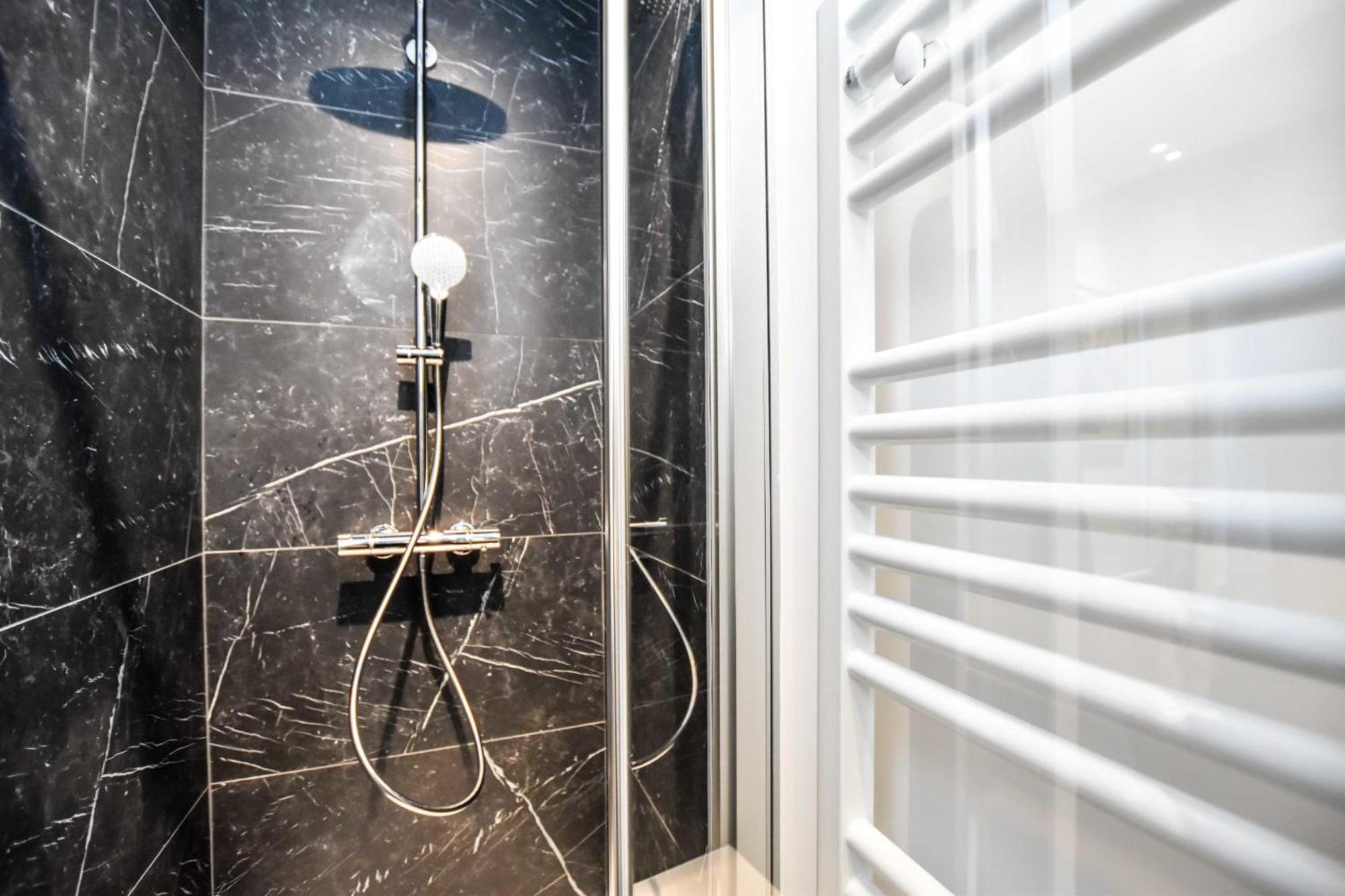 Elegant - 1br-5p - Parc De Belleville Parijs